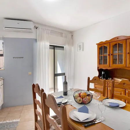 Coastal Comfort - Da Rocha Apartment *