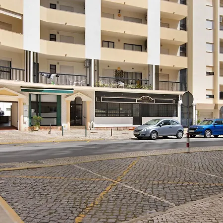 Coastal Comfort - Da Rocha Apartment *